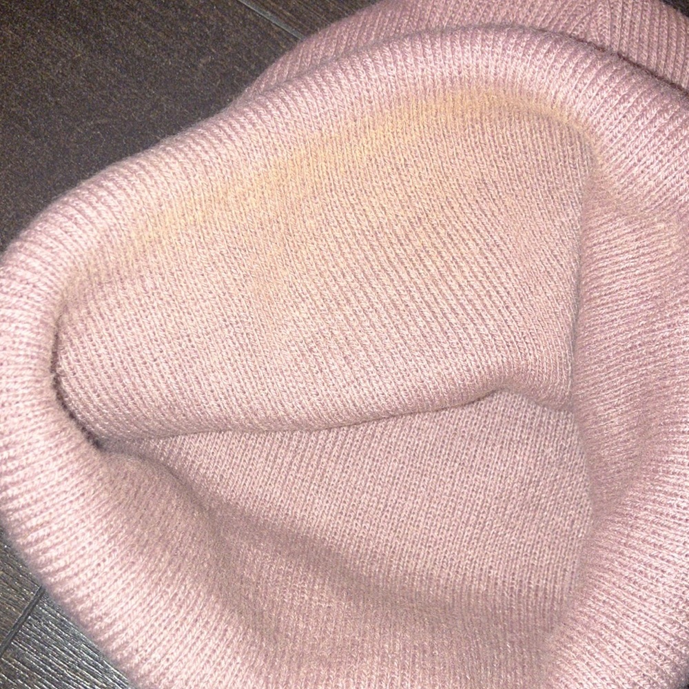Herschel pink woman hat - Picture 3 of 3